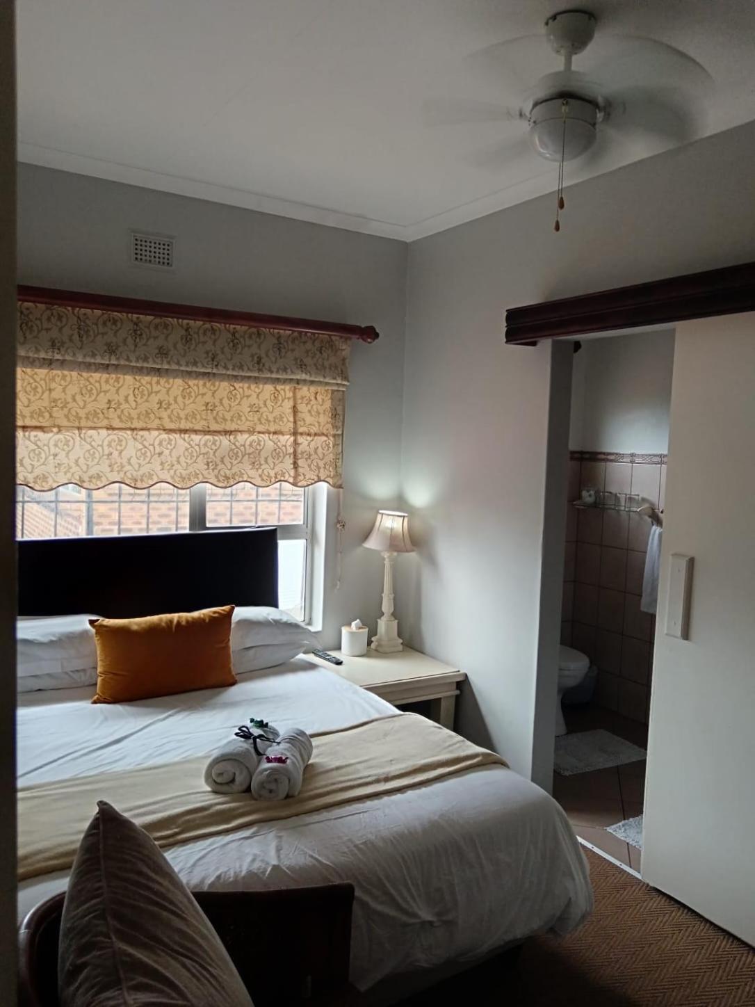 Hillton Manor Guest House Ричардс-Бей Экстерьер фото